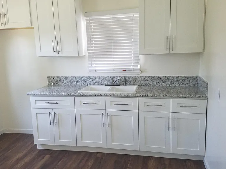2613 Dina Way — Photo 3