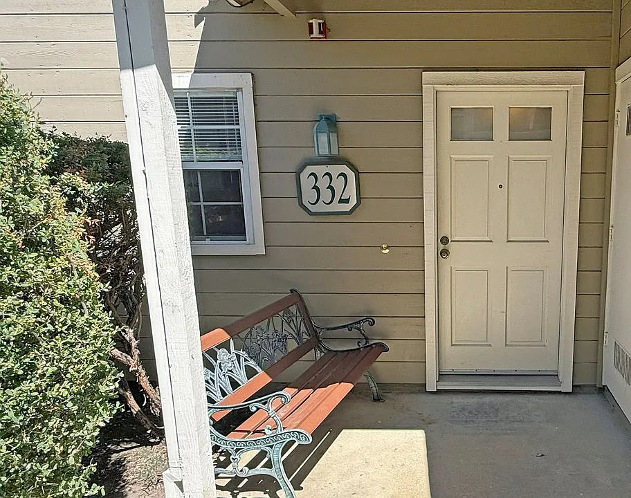 332 Treasure Island Dr