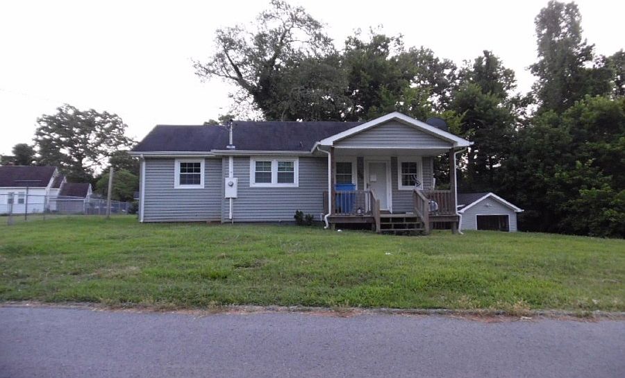1st image of 306 Sweetland Dr