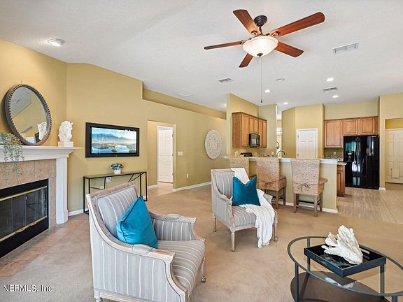 4th image of 3324 SILVERADO Circle
