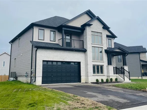 38 Allenwood Rd, Springwater, ON L0L 1P0