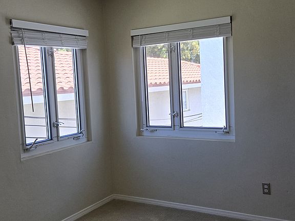 4th image of 2756 State St #2754-1/2