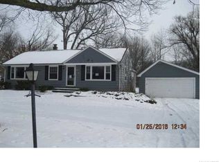 5093 Bronson Dr, Lewiston, NY 14092