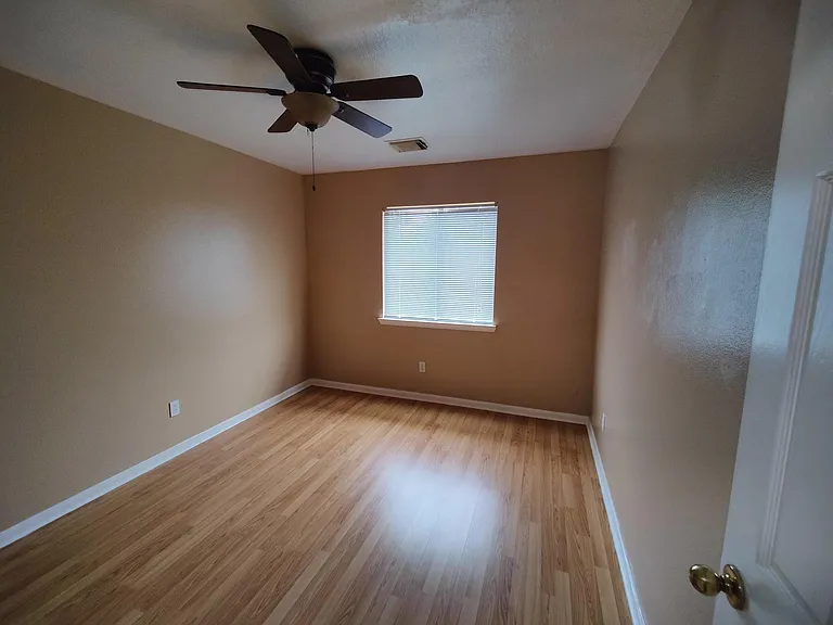5118 Littleneviss Dr — Photo 31