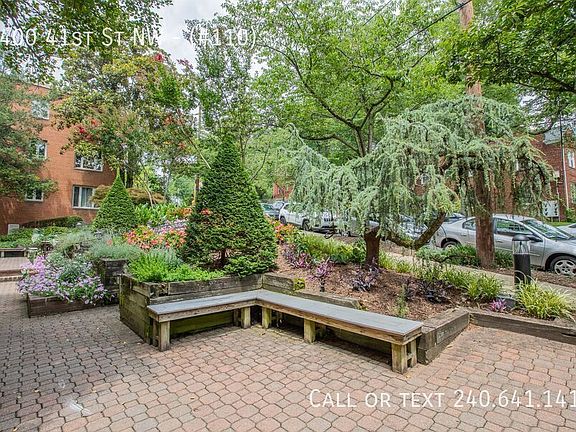 3rd image of 2400 41st St NW APT 110