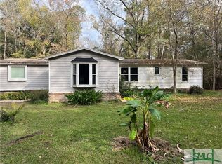 179 Green Oaks Ct, Midway, GA 31320