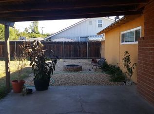 8847 Holly Ln, Riverside, CA 92503