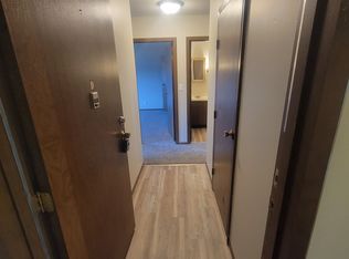 105 Vista Ter APT D, Sycamore, IL 60178