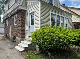 2013 Joliet St, Flint, MI 48504
