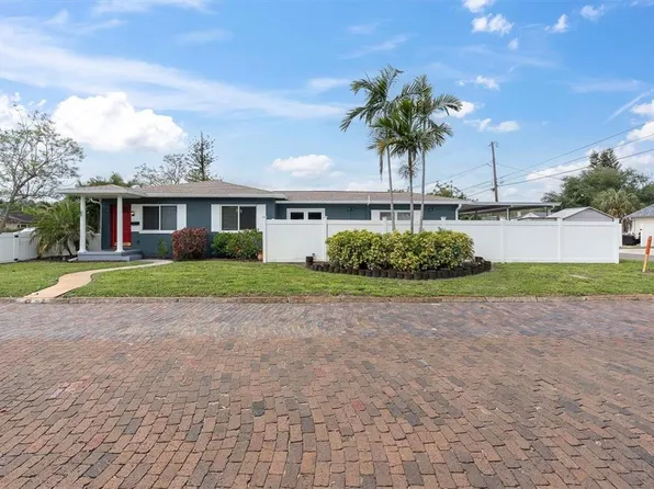 200 62nd St N, Saint Petersburg, FL 33710