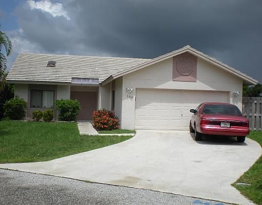 1st image of 5664 Strawberry Lakes Cir