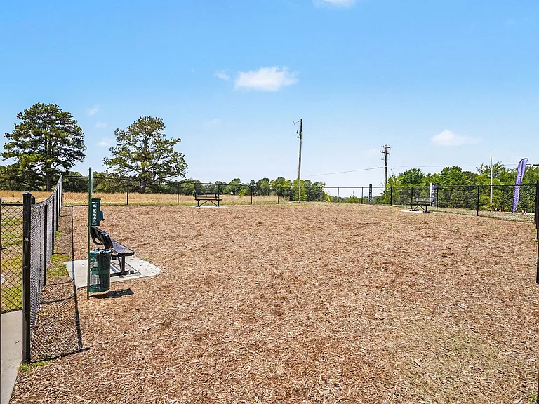 2934 Hickory Field Dr — Photo 27