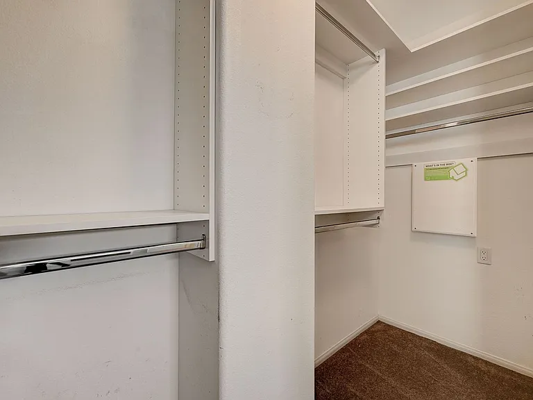 10420 September Flower St — Photo 27