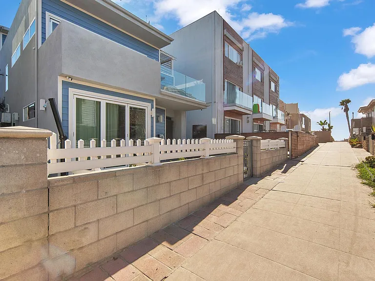 Court Way — Photo 3