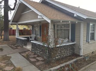 870 W Arrow Hwy, Upland, CA 91786