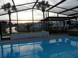 9048 Sarah Dr, Polk City, FL 33868