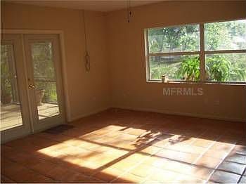 4th image of 1100 Wellington Dr