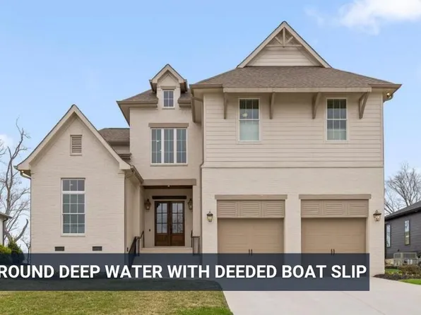 1809 River Breeze Dr, Soddy Daisy, TN 37379