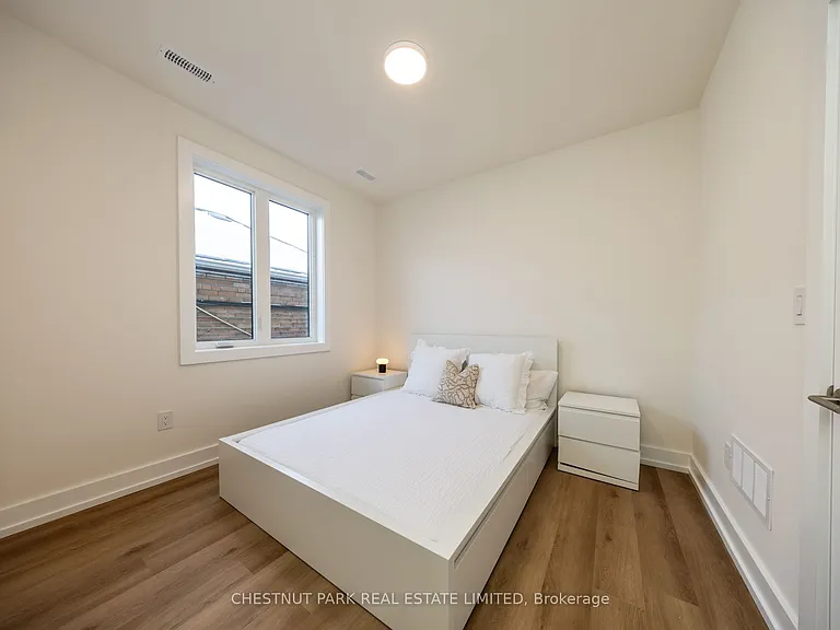 29 Hatherley Rd #A — Photo 7