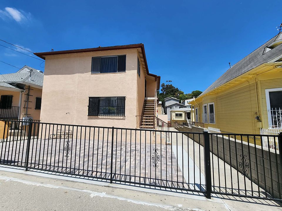 1st image of 461 Solano Ave APT 2