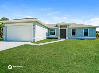 3004 27th St SW, Lehigh Acres, FL 33976