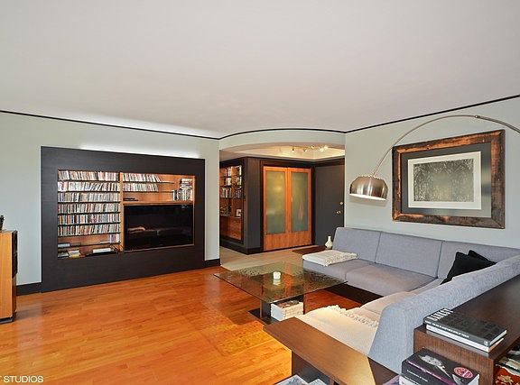5th image of 1535 Park Ave