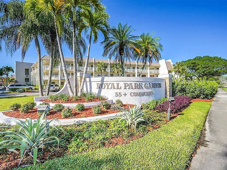 6850 Royal Palm Blvd #106G — Photo 1