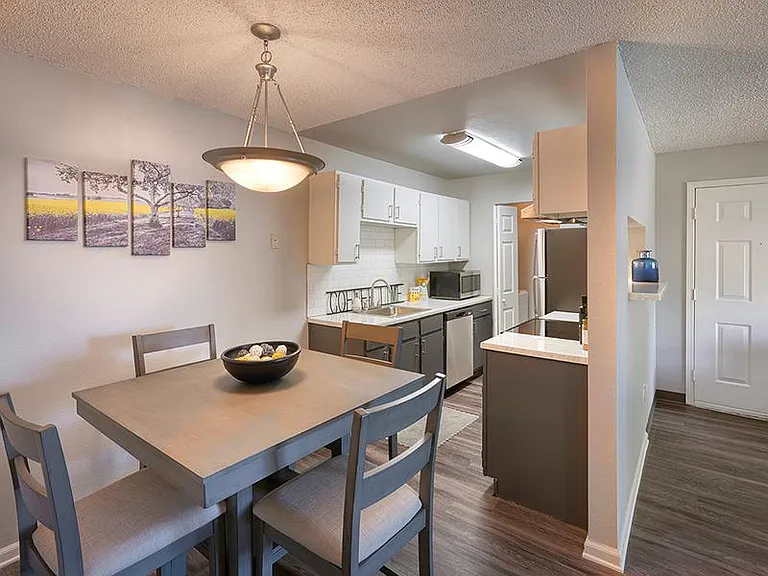Westward Heights — Photo 10