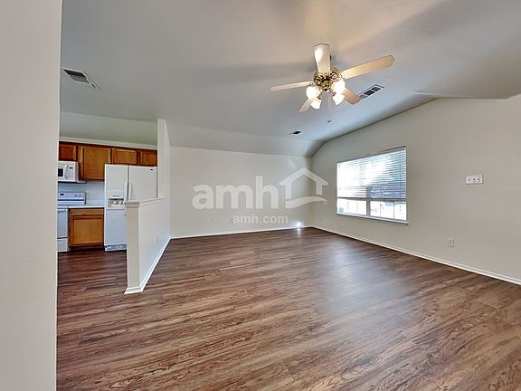 5th image of 9728 Parkmere Dr