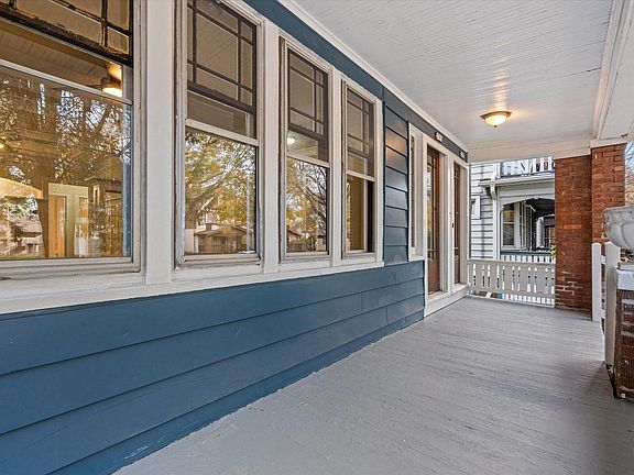 3rd image of 2761 N 39th STREET #2763