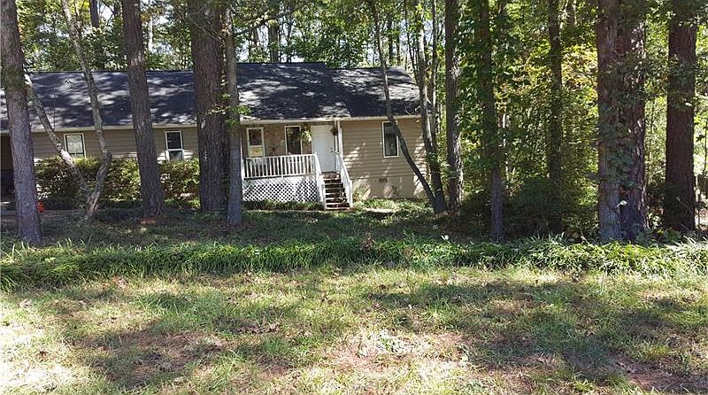 1st image of 1407 Riverbrook Ct