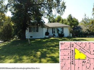 118 S Lake Dr, Lakewood, NJ 08701