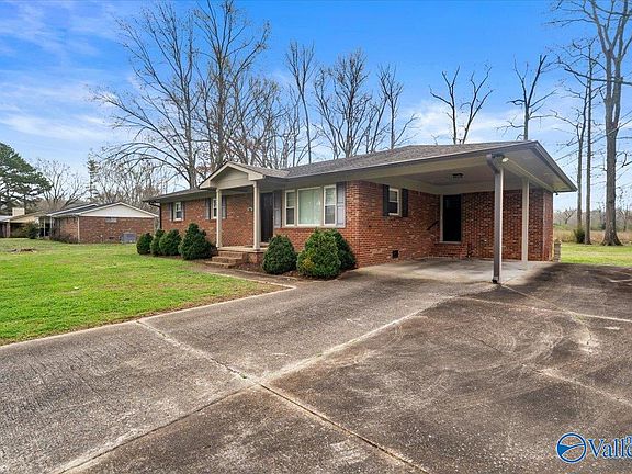 3rd image of 253 Rose Dr