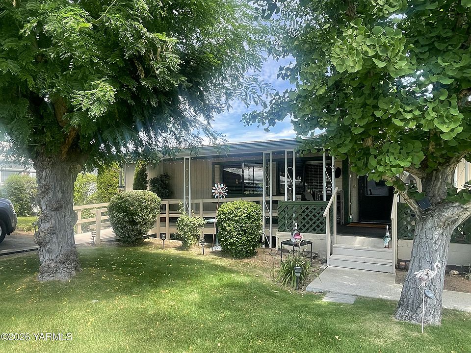 1st image of 8301 Tieton Dr Unit 122