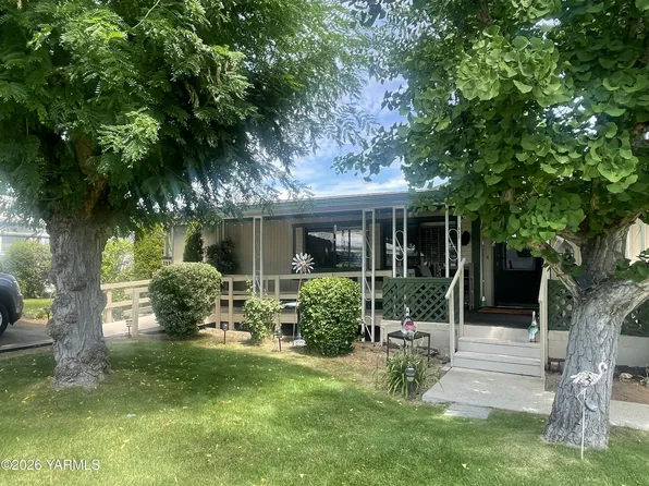 8301 Tieton Dr Unit 122, Yakima, WA 98908
