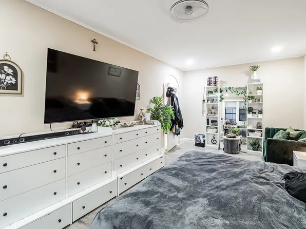 821 Bergen Avenue image 18 of 20