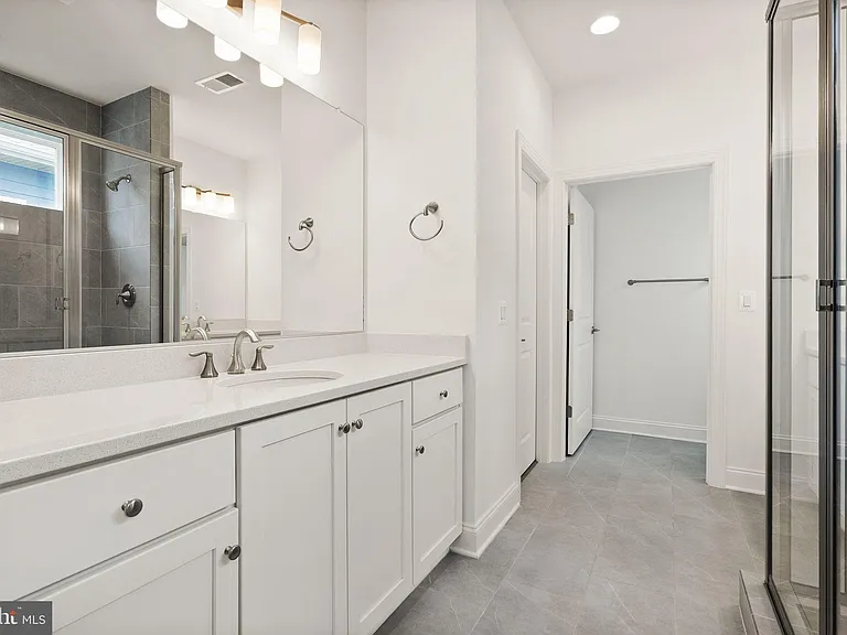 121 Cowbird St — Photo 30