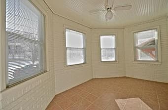 5th image of 14 E 50th St