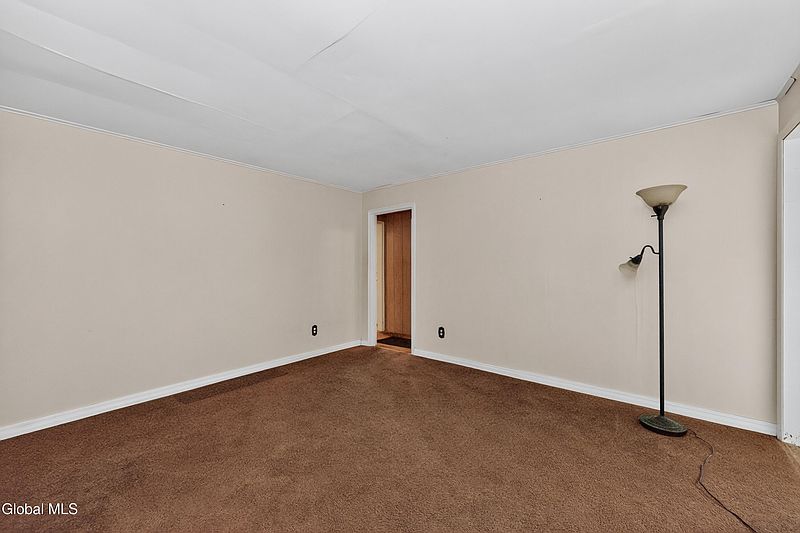 5th image of 6 George Street
