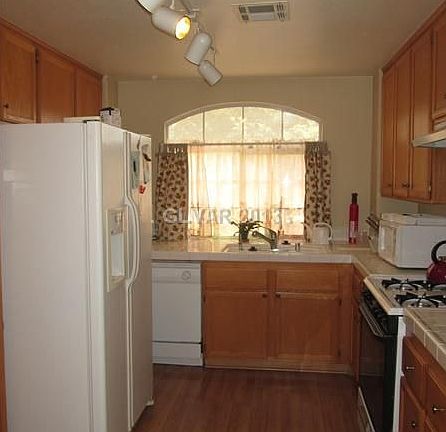 5th image of 5033 Via De Fortuna Way