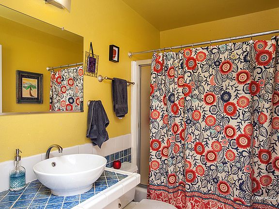 5th image of 3776 31st St APT 2