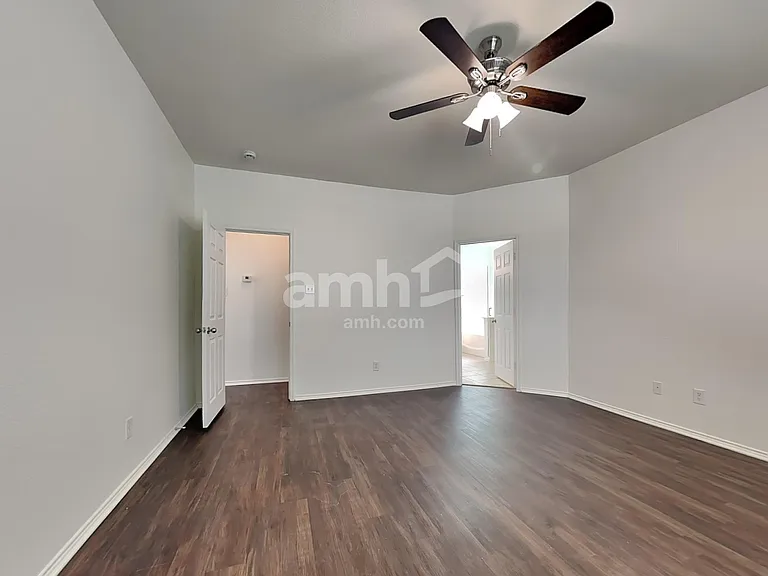 429 Bell Dr — Photo 11