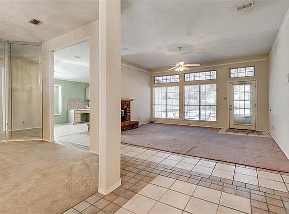 4th image of 7901 Woodland Dr