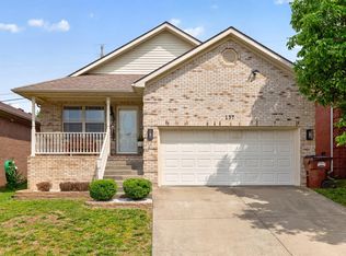 137 Bass Pond Glen Dr, Nicholasville, KY 40356
