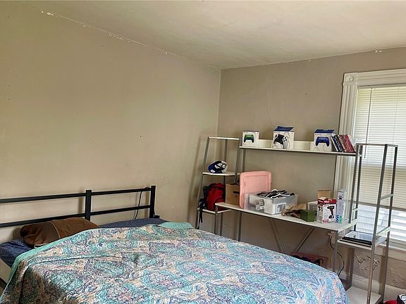 5th image of 513 Nichols St