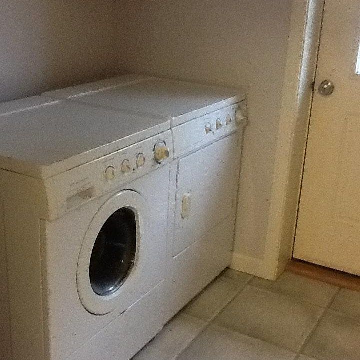 Energy Star Washer and Dryer provided