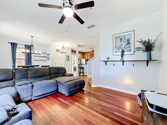 2nd image of 3531 PINE OAK TRAIL