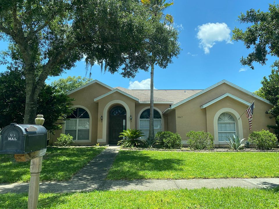 Beautiful home in quiet family-friendly neighborhood