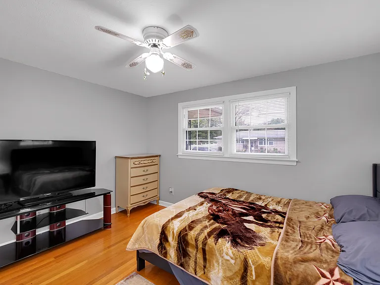 5216 Stephen Foster Ave — Photo 10