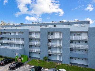 9359 Fontainebleau Blvd #F208, Miami, FL, 33172
